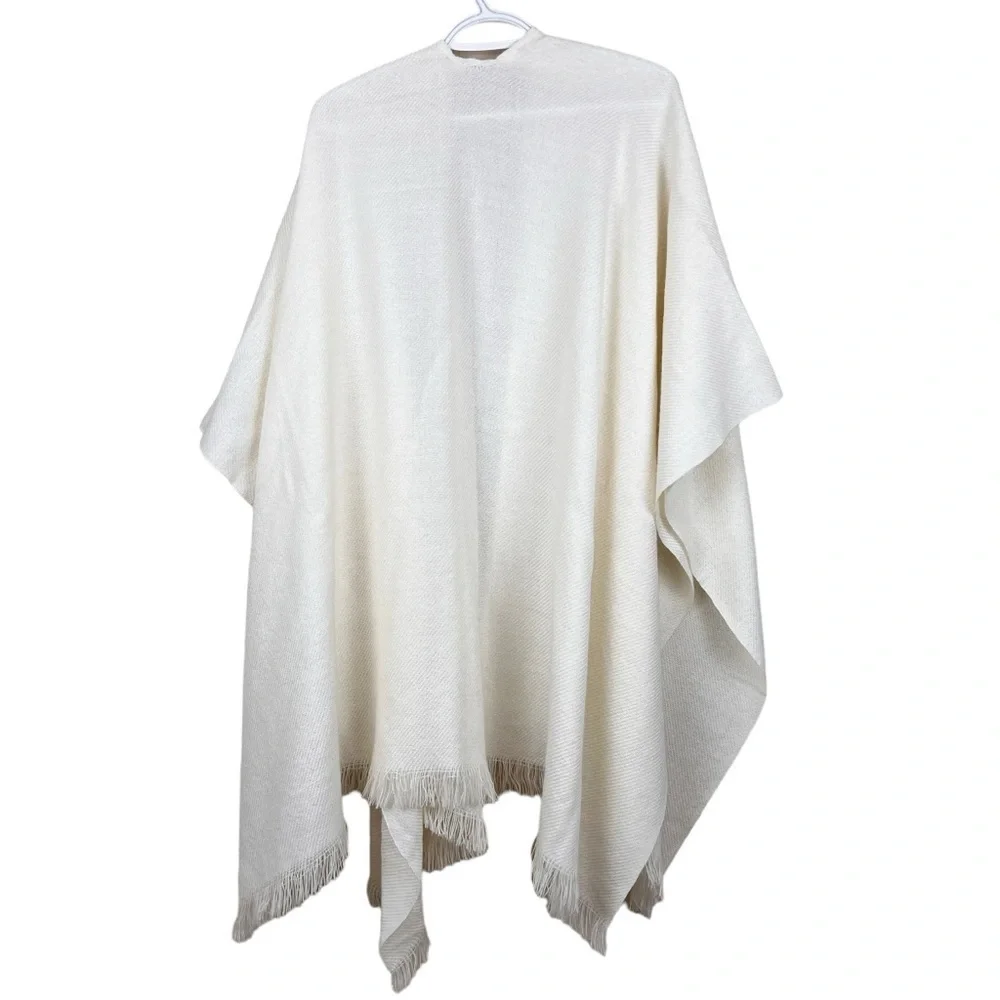Vintage Glentex Women's Fringed Shawl Wrap White Cream Color Made in USA